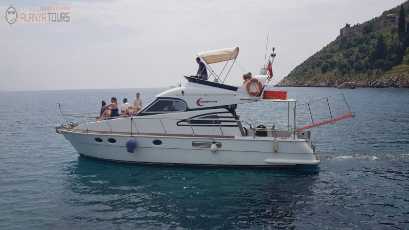 Private boat trip in Alanya Photo 0