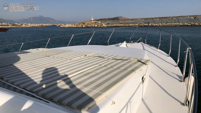 Alanya yacht rental Photo 3