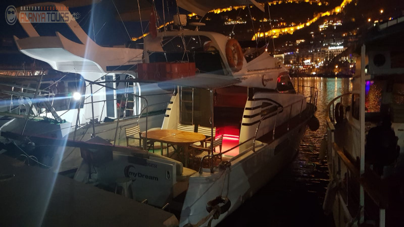 Alanya yacht rental Photo 5